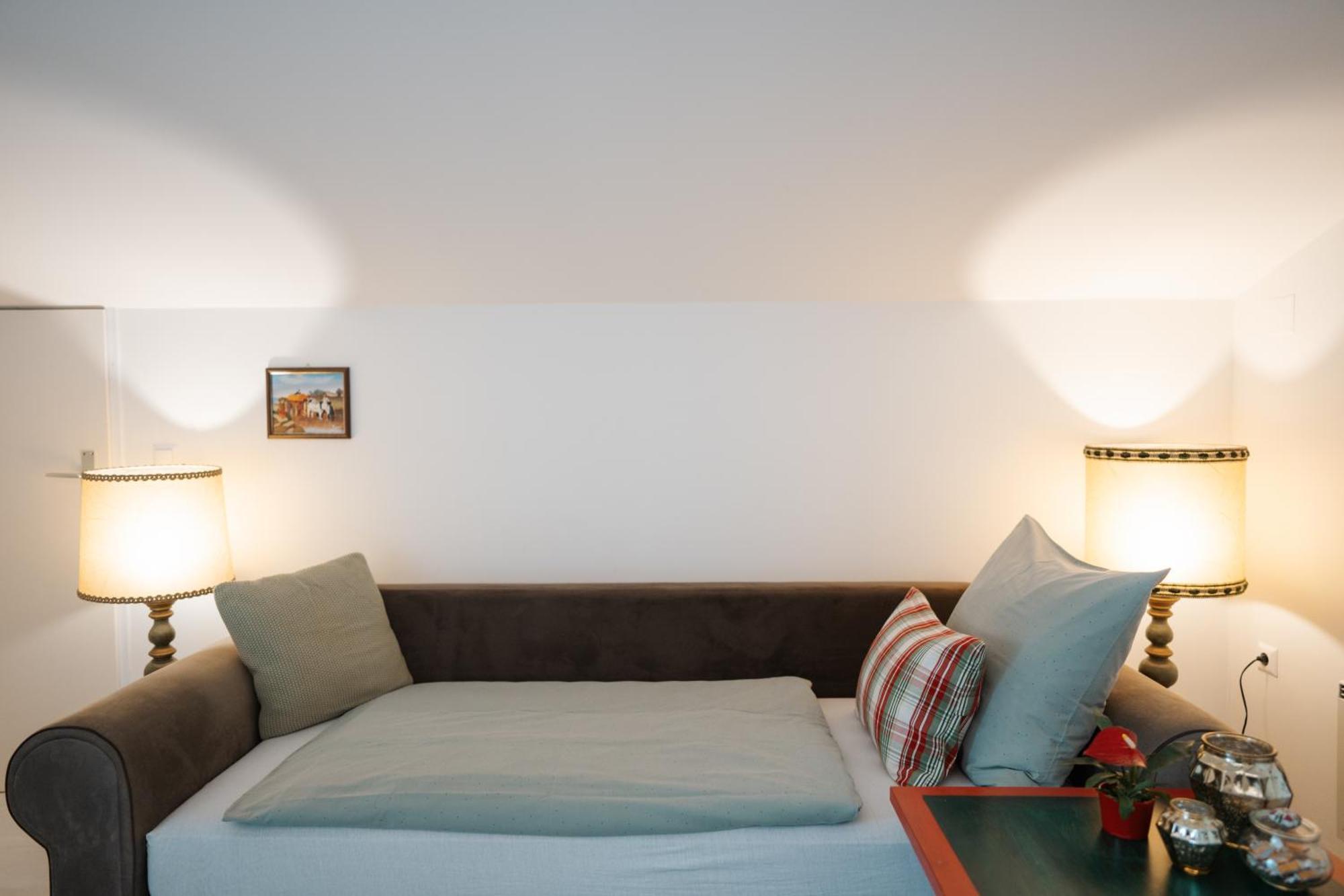 Schwalbennest Velden Apartment เวลเดน อัม เวิร์ทเทอร์ซี ภายนอก รูปภาพ