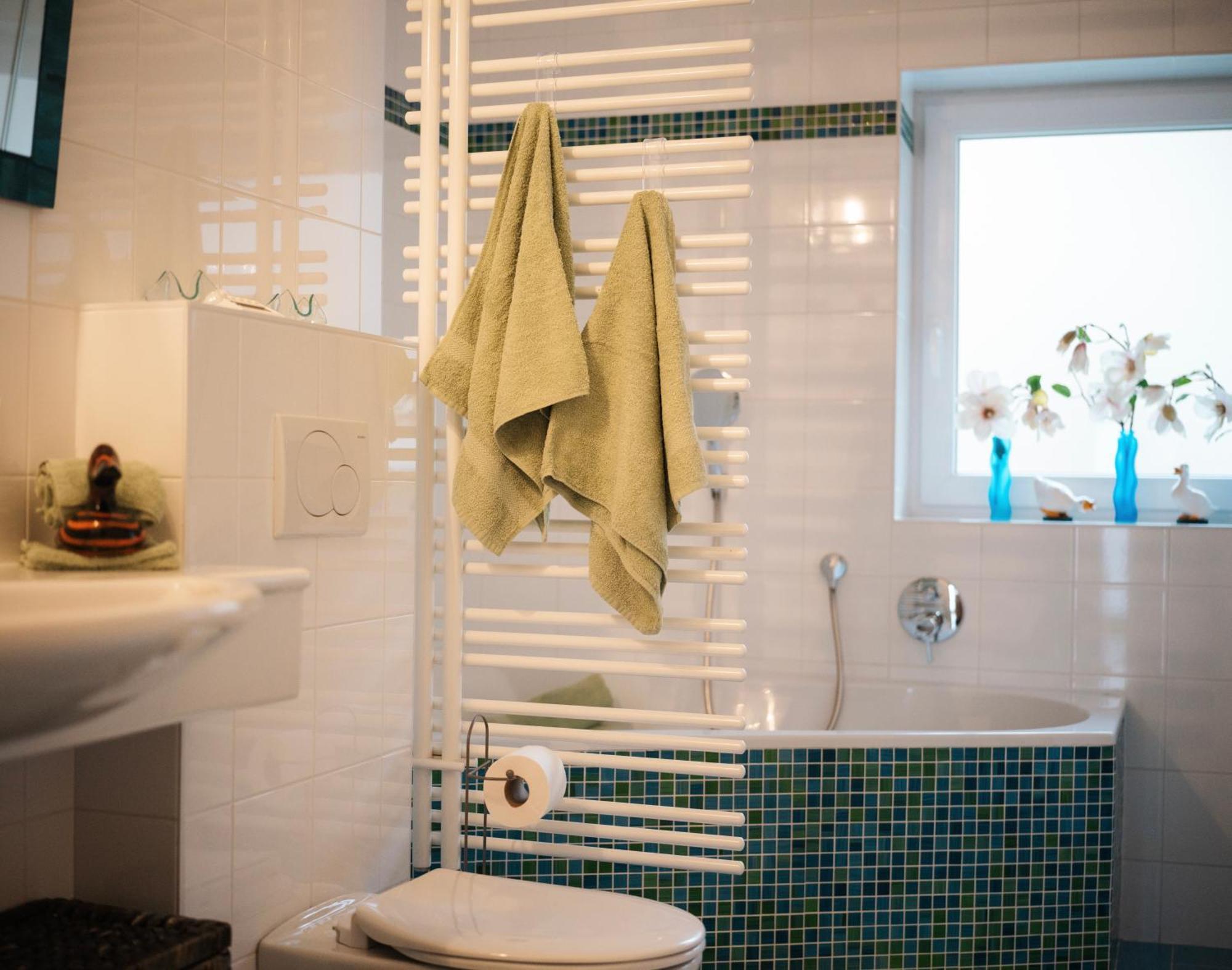 Schwalbennest Velden Apartment เวลเดน อัม เวิร์ทเทอร์ซี ภายนอก รูปภาพ