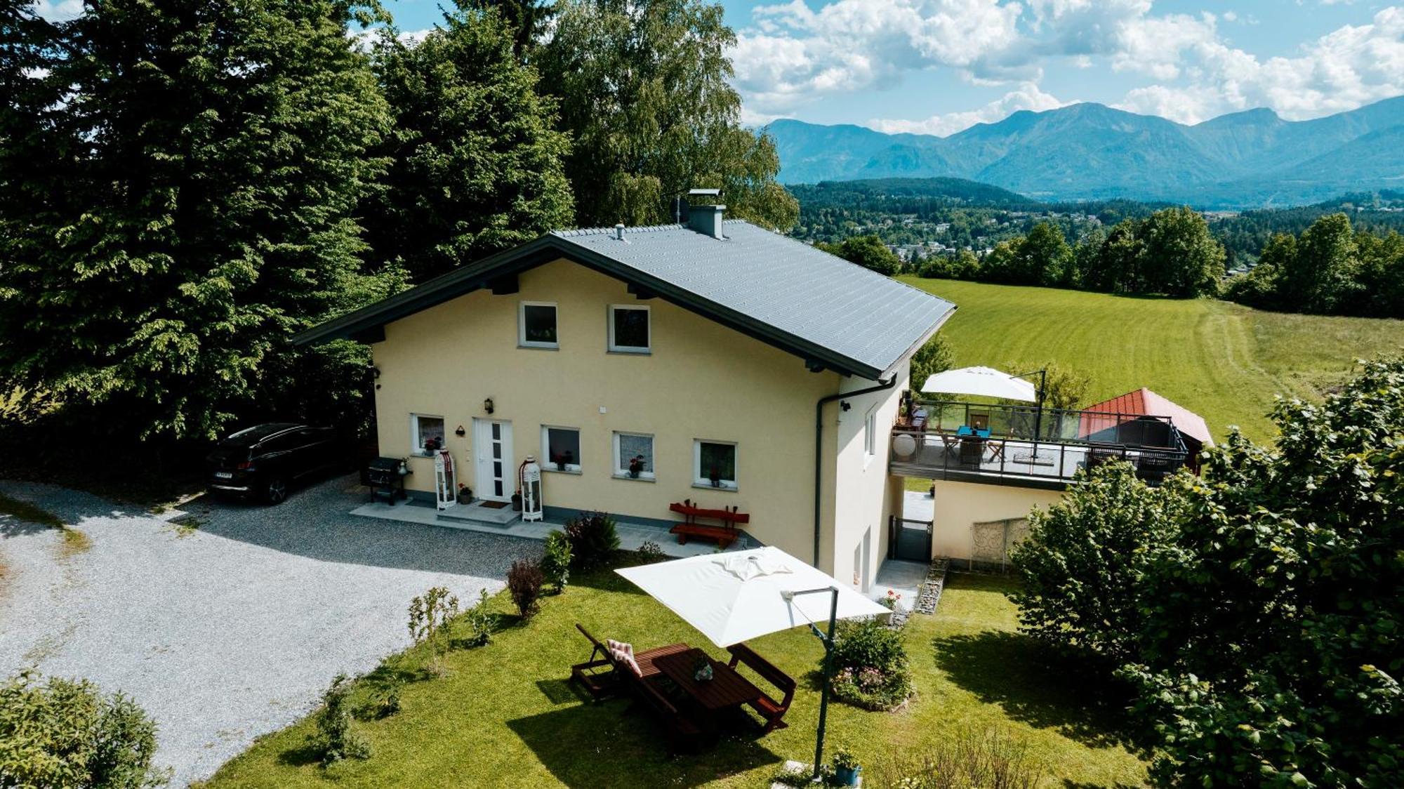 Schwalbennest Velden Apartment เวลเดน อัม เวิร์ทเทอร์ซี ภายนอก รูปภาพ