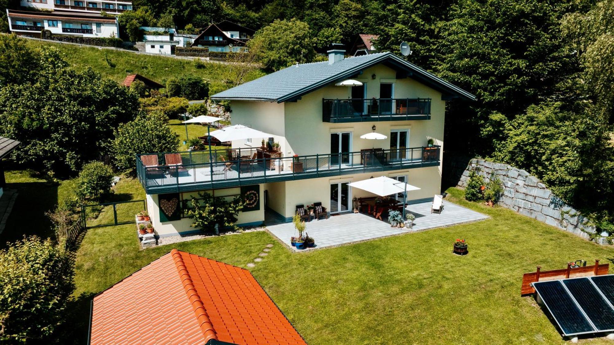 Schwalbennest Velden Apartment เวลเดน อัม เวิร์ทเทอร์ซี ภายนอก รูปภาพ